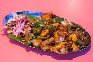 Dilliwala Chilli Paneer