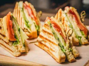Vegetable Cheese Griled Sandwich 6inch