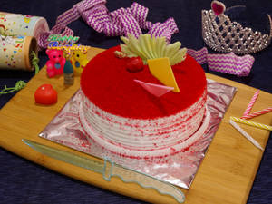 Red Velvet Fresh Cream Cake