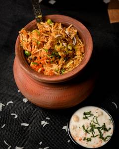 Matka Biryani