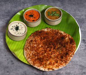 Onion Podi Uttapam