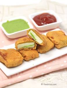 Paneer pakoda