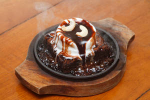 Sizzling Brownie With Ice Cream