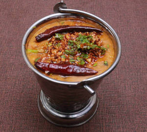 Dal Tadaka  