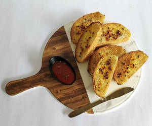 Plain Garlic Bread With Cheese