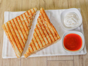 Chicken Sandwich Cheese Burst