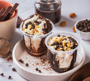 Sundae Glass Chocolate Mania