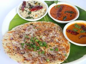 Onion Uttapam
