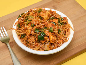 Chicken Schezwan Noodles