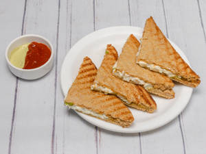 Paneer Makhani Sandwich