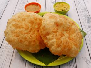 Poori (3 Pcs)