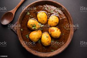 2 Anda Masala Curry