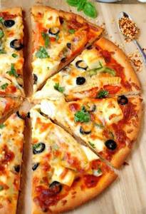 Veg Mexican Pizza [Jalapenos,Chilli Peppers,Olives,Bellpepper,Onions,Corn]