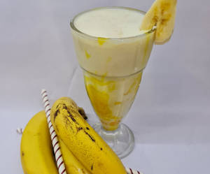 Banana Lassi