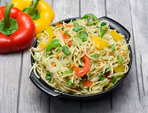 Veg Hakka Noodles