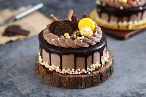 Kit Kat Chocolate Mousse Cake 1kg