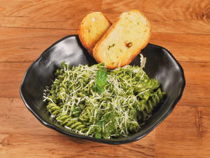 Fusilli Pesto Pasta