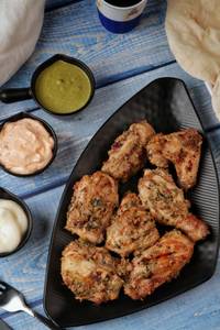 Grillax -Shallot Chicken (With 2 Pita bread & Dips) (1 Portaion 7 Pcs)