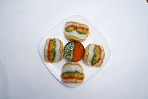 Special Desi Style Ulta Vadapav