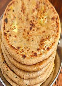 Gobhi Parantha(chatney+pickle)