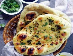 Mix Naan (1Plate)