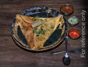 Onion Rava Masala Dosa