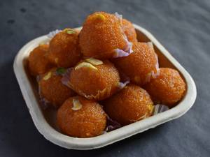 Boondi Laddoo (Desi Ghee)