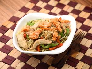Chicken Hakka Noodles 