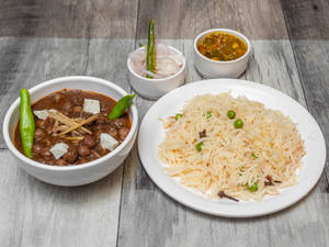Chole Chawal with kulhad Lassi
