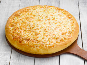 10" Medium Double Cheese Marrgherita Pizza (6 Slice)