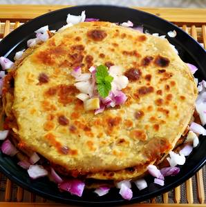 Sattu Onion Paratha(1 Pcs)