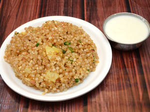 Sabudana Khichdi With Dahi 