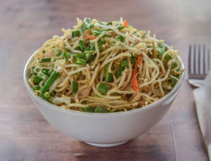 Veg Hakka Chow                    