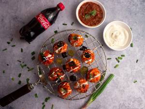 Veg Tandoori Exotica Momos + Pepsi
