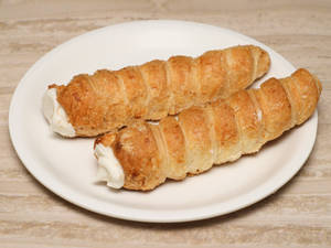 Cream Roll