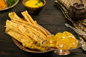 Fafda 125g + Kesar Jalebi 100g