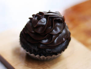Mini Chocolate Cup Cake  2pcs