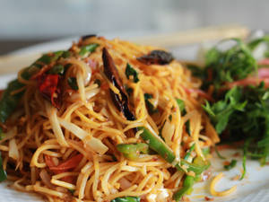 Veg Chilli Garlic Noodles