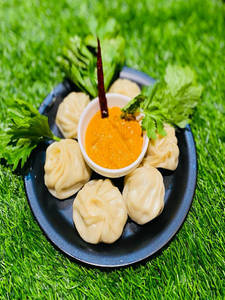 Steamed Momos 6 Pcs (chicken)
