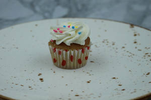 Vanilla Mini Cup Cake  2pcs