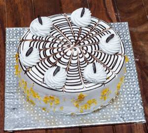 Butterscotch Fresh Cream Cake