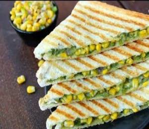 Pesto Corn Cheese S/w Served With Fries