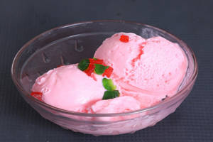 Strawberry Ice Cream