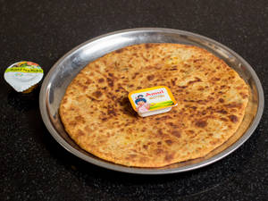 Aloo Pyaaz Parantha