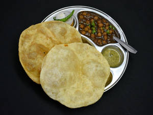 Chole Bhatoore