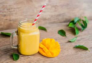 Mango Milkshake (350ml)