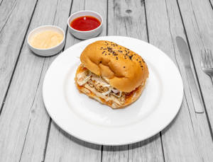 Chicken Crispy Burger With Cheese