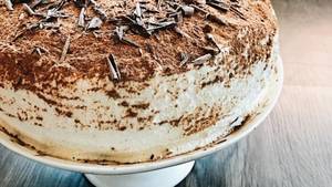 Tiramisu Cake (1/2 Kg)                         