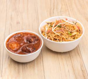Noodles + Veg Manchurian Combo