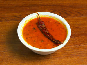 Dal Kolhapuri